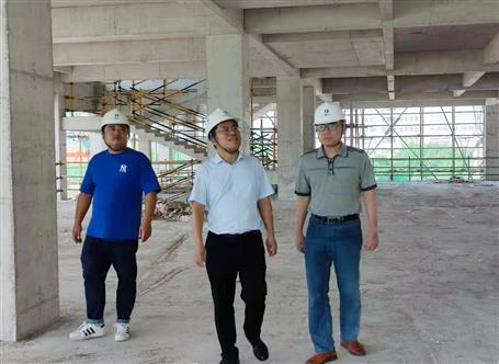 廖立波到分公司項目開展第三季度和“雙節(jié)”前安全生產質量綜合大檢查