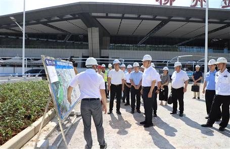 張壯到冶建公司一在建項目檢查指導